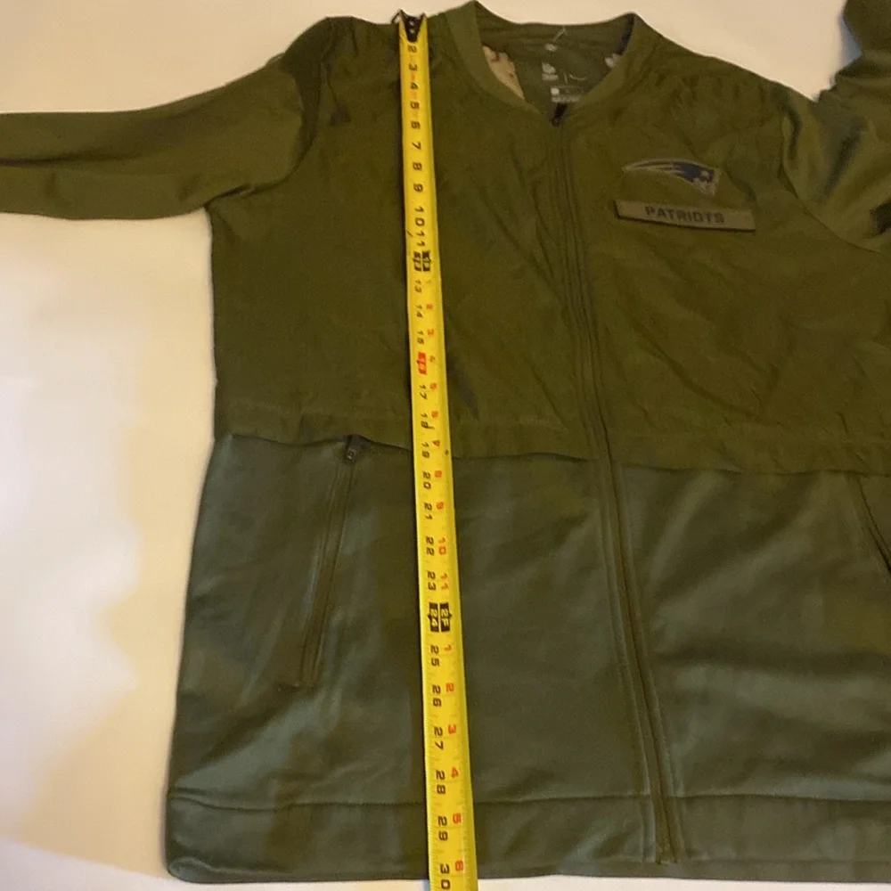 Nike New England Patriots Salute to Service Green Track Jacket Mens L